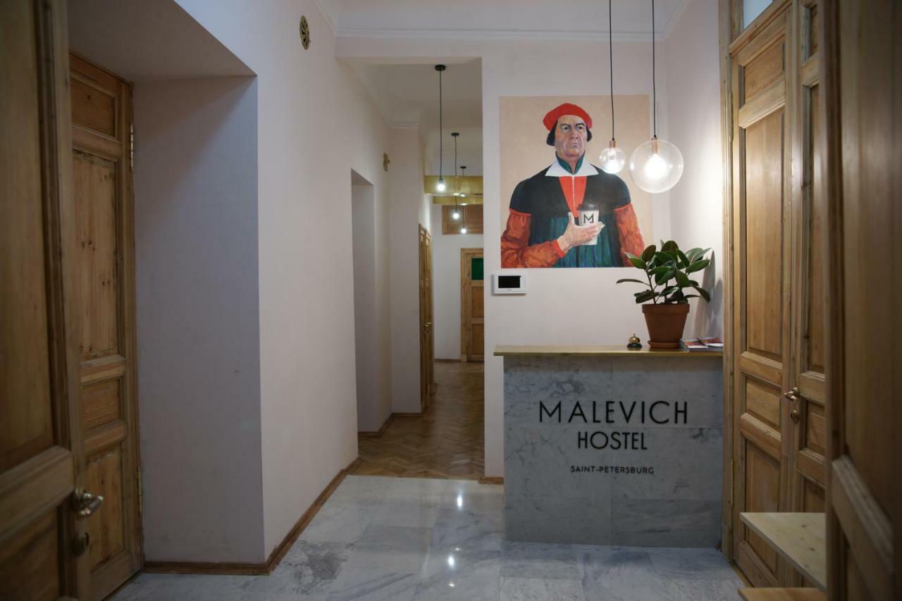 Malevich Hostel Saint Petersburg Bagian luar foto